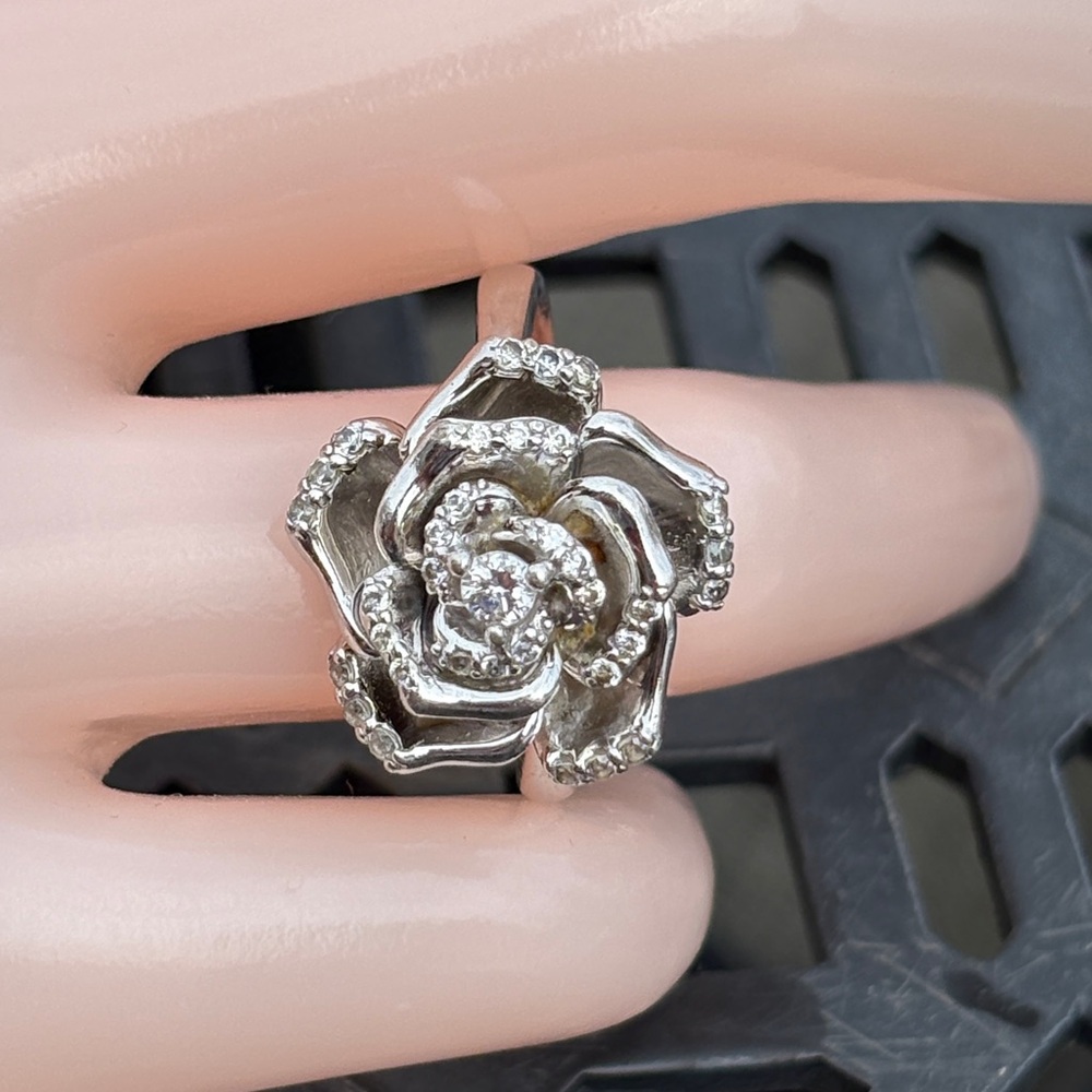 Sterling Silver Simulated Diamond Cubic Zirconia Flower Rose Ring Size 10 Bold - Picture 7 of 13